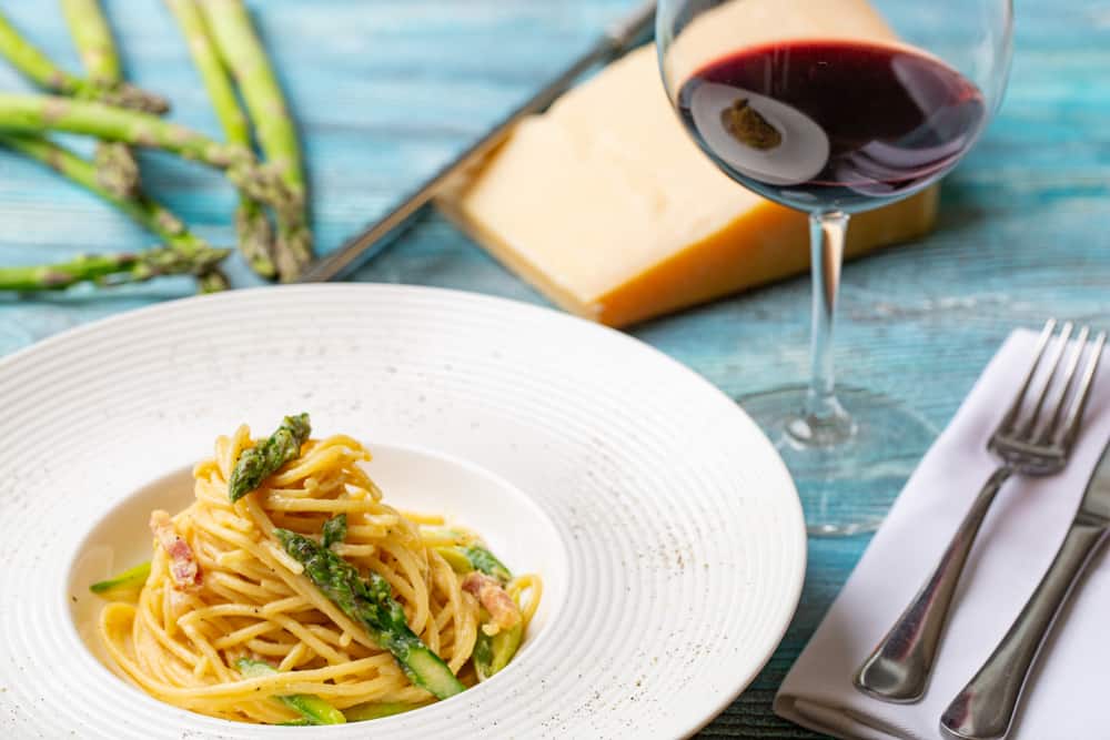 Spring Dinner Ideas: Spring Greens Carbonara